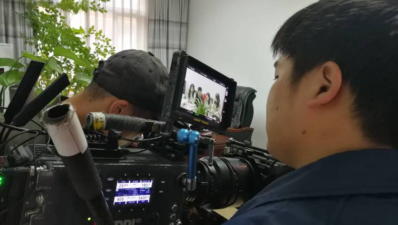 剧本杀式体验：双滦区广告片拍摄公司构建沉浸式消费决策路径